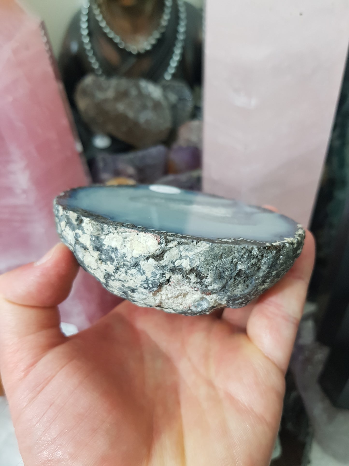 Agate Geode Half - GEO1