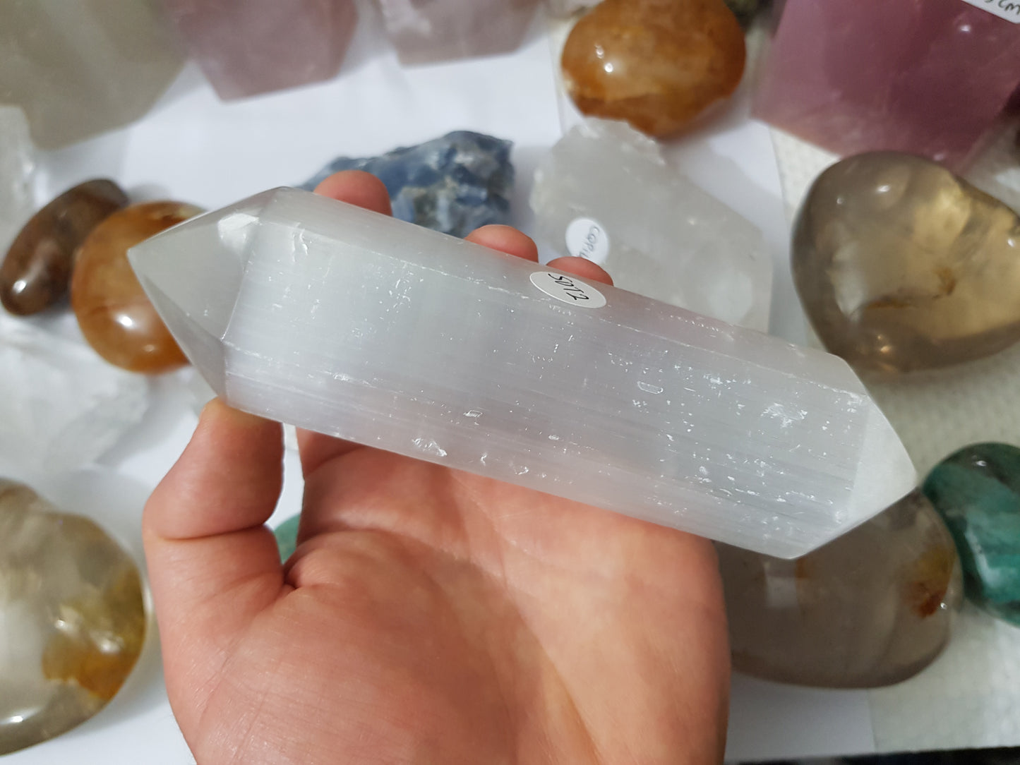 1 Double Terminated Selenite Wand – SDT2