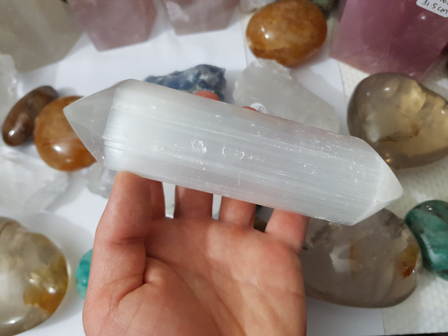 1 Double Terminated Selenite Wand – SDT2