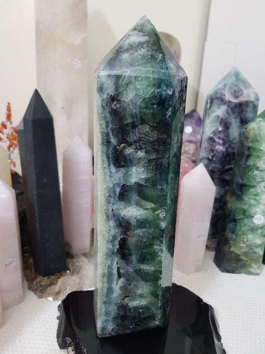 Fluorite Crystal Point – FT7