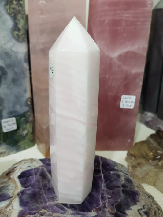 Mangano Calcite Crystal Point – MCP3