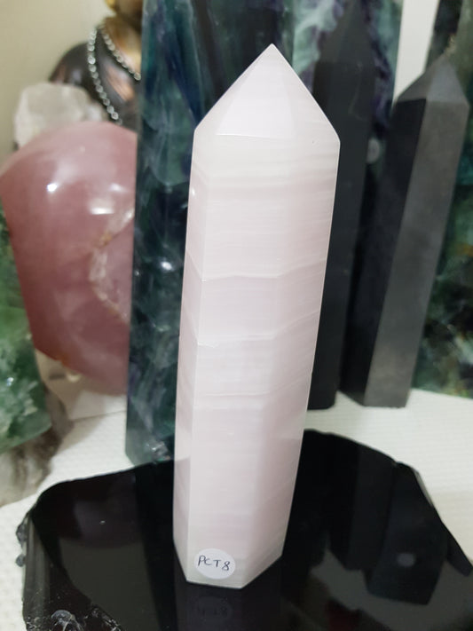 Mangano Calcite Crystal Point – PCT8