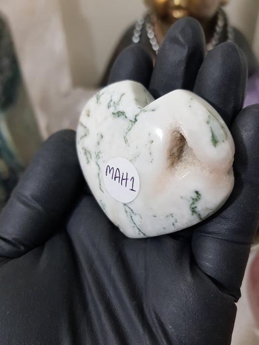 Moss Agate Crystal Heart – MAH1