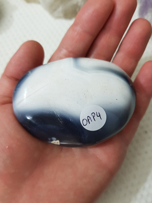 Orca Agate Palmstone – OAP4