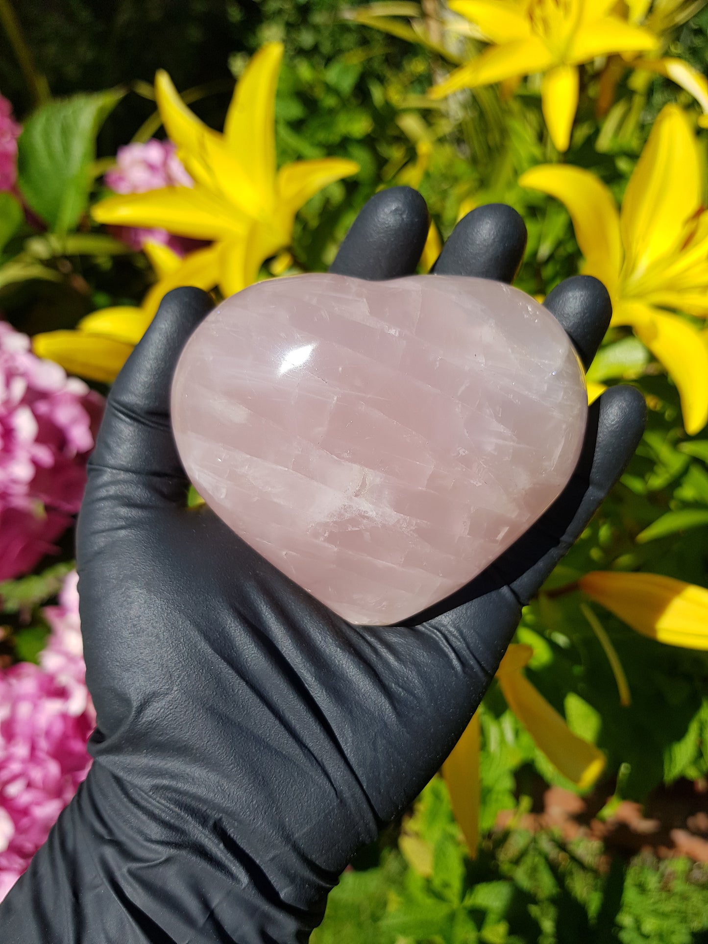 RQH10 - 1 Polished Rose Quartz Crystal Heart